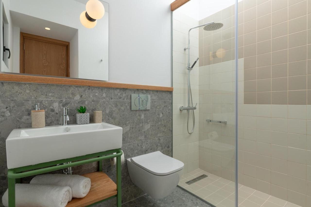 Nisi Living Concept Villa Ialysos  Bagian luar foto
