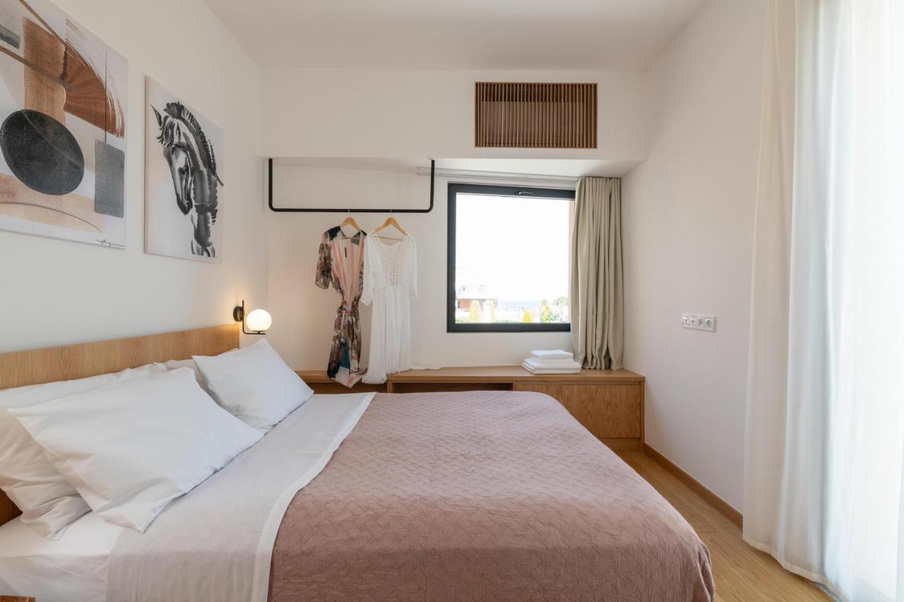 Nisi Living Concept Villa Ialysos  Bagian luar foto